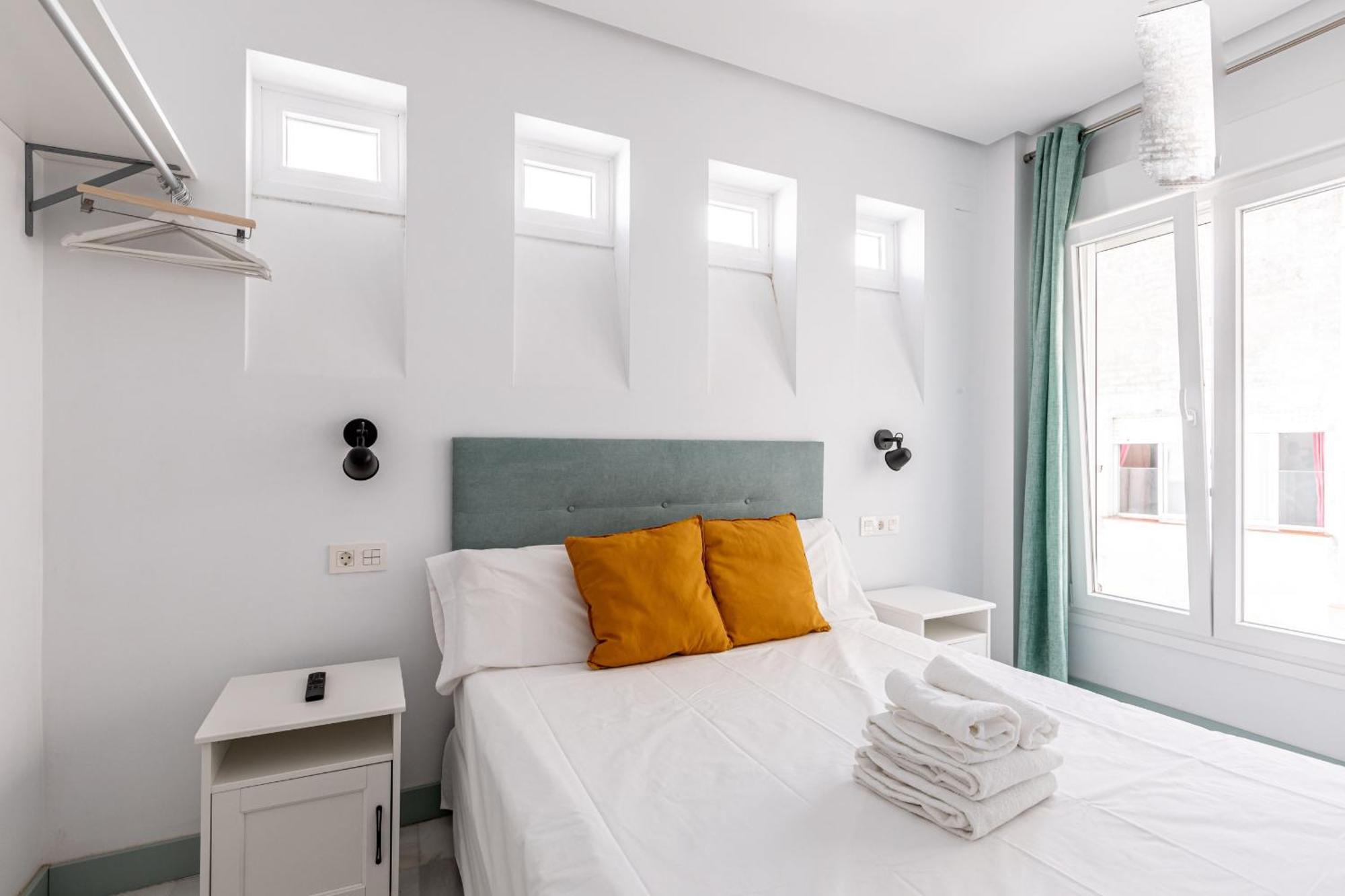 Esencia De Triana Boutique Apartment Seville Exterior photo